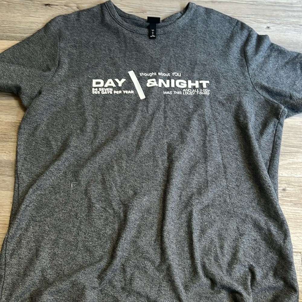 Men’s H&M shirt